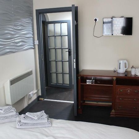 Donegal Lodgings - Apt 3 - Br En-Suite Donegal Town Luaran gambar