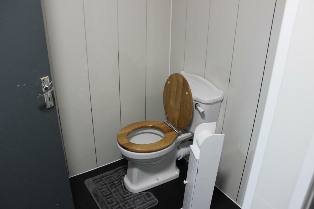 Donegal Lodgings - Apt 3 - Br En-Suite Donegal Town Luaran gambar