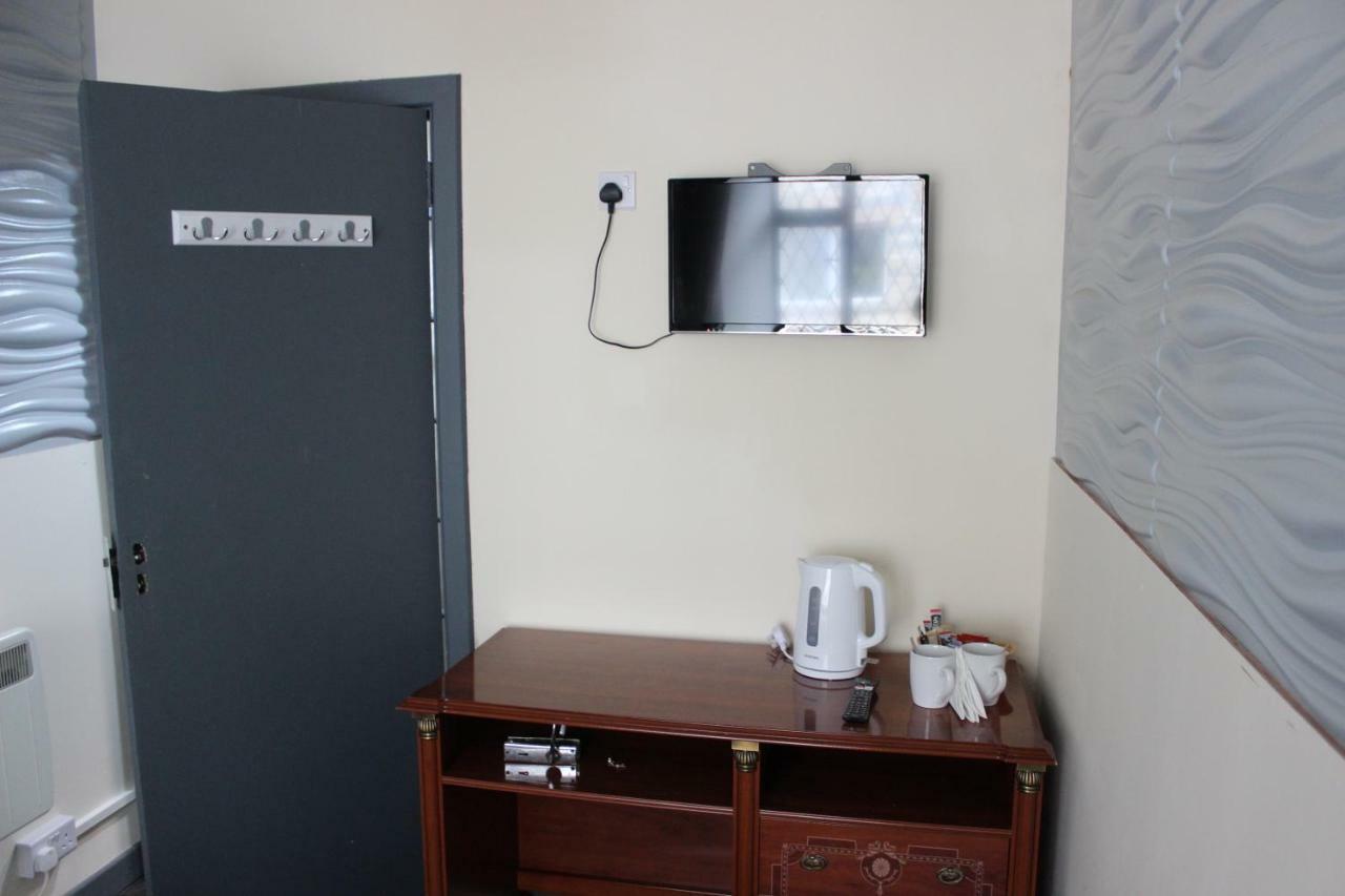 Donegal Lodgings - Apt 3 - Br En-Suite Donegal Town Luaran gambar
